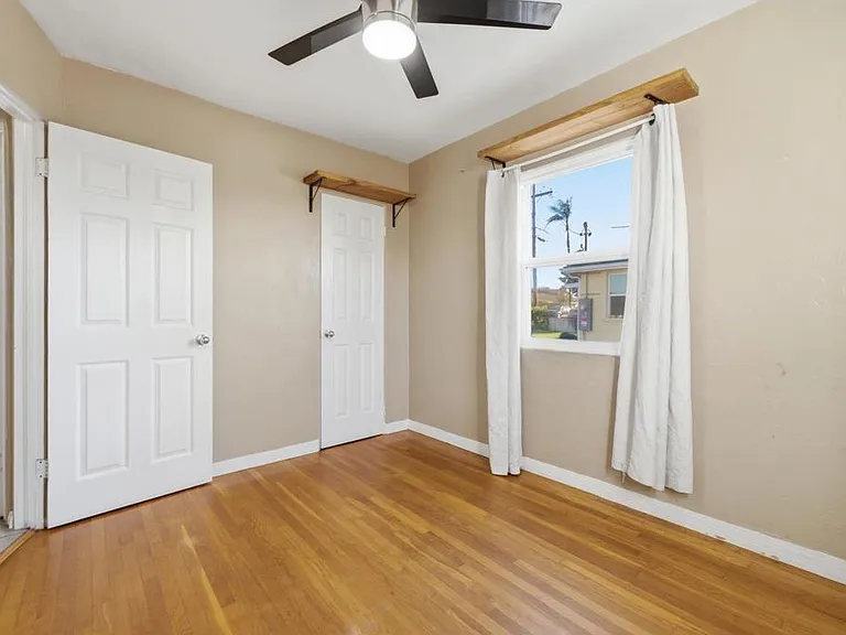 7620 Saranac Ave — Photo 13