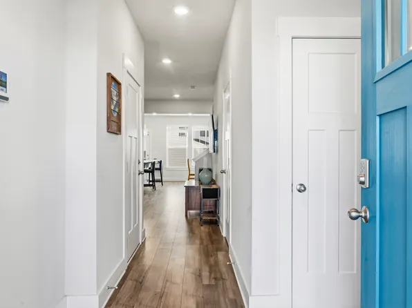 407 Hazelcote Rd, Greenville, SC 29611