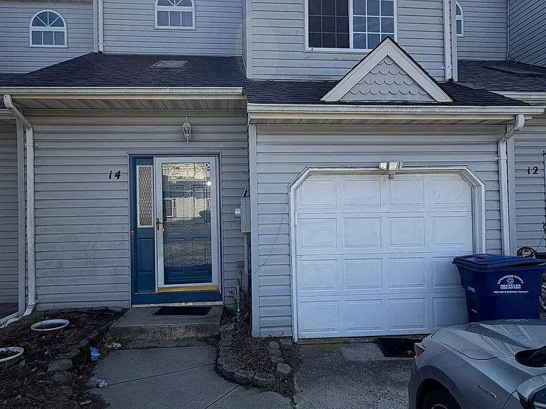 14 Cayenne Ct — Photo 1