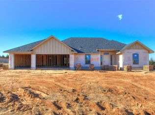 2443 Gallant Fox Ter, Guthrie, OK 73044