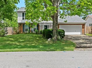 11715 Robinlynn Ln, Middletown, KY 40243