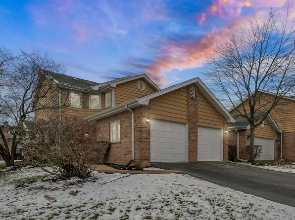 17247 Lakebrook Dr, Orland Park, IL 60467