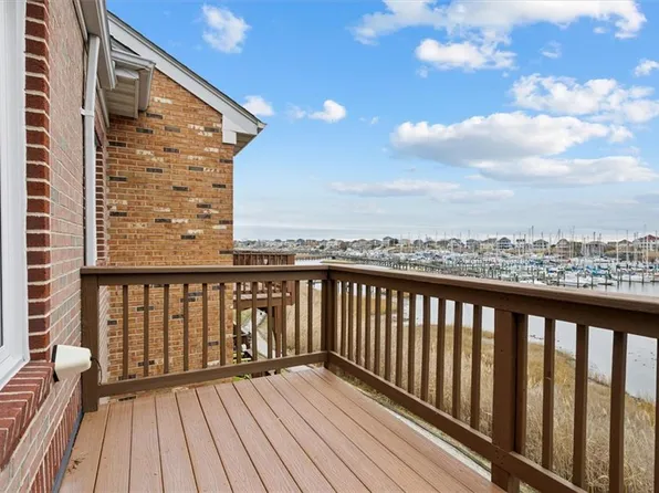 367 Mainsail Dr #23, Hampton, VA 23664