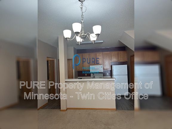 3rd image of 2756 Mallard Dr