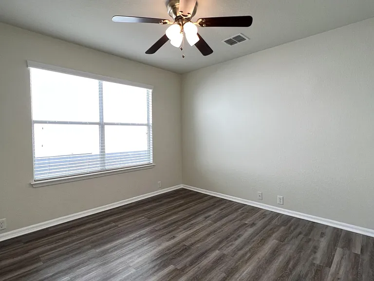 10909 Charreada Trl — Photo 9