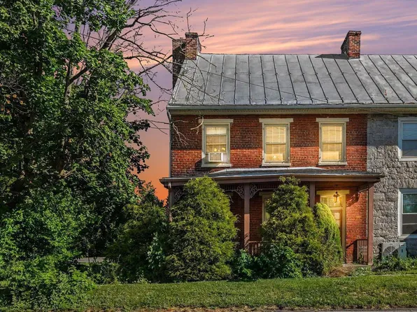 2143 Newville Rd, Carlisle, PA 17015