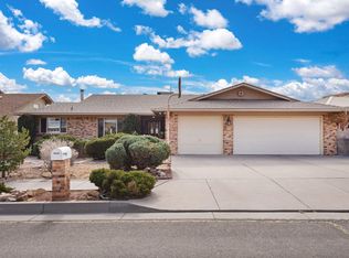 5126 Lomas De Atrisco Rd NW, Albuquerque, NM 87105
