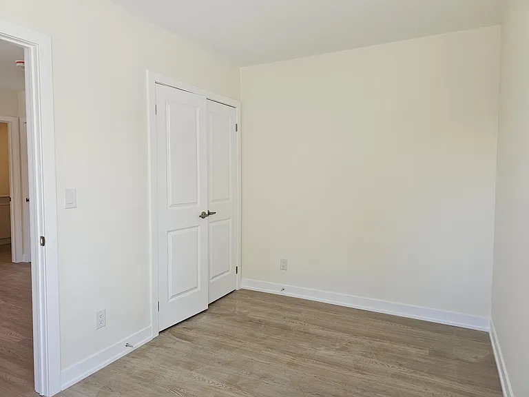 140 Church St — Photo 14