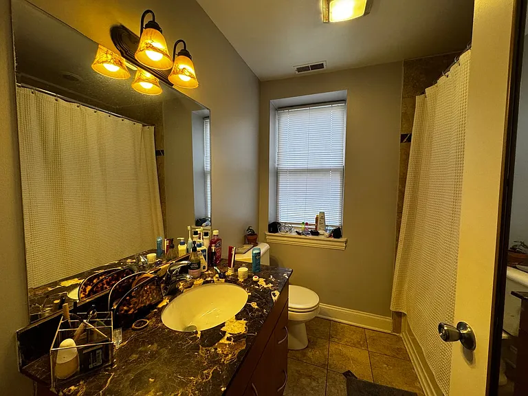 4656 N Monticello Ave #2 — Photo 8