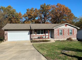 2943 Cole Dr, Festus, MO 63028