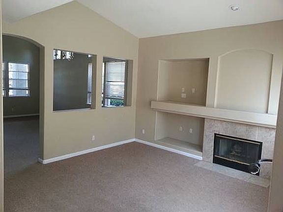 3rd image of 2118 New Hampshire Way