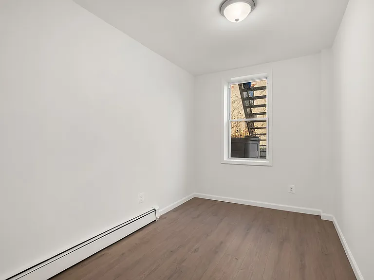 43-17 28th Ave #1R — Photo 4