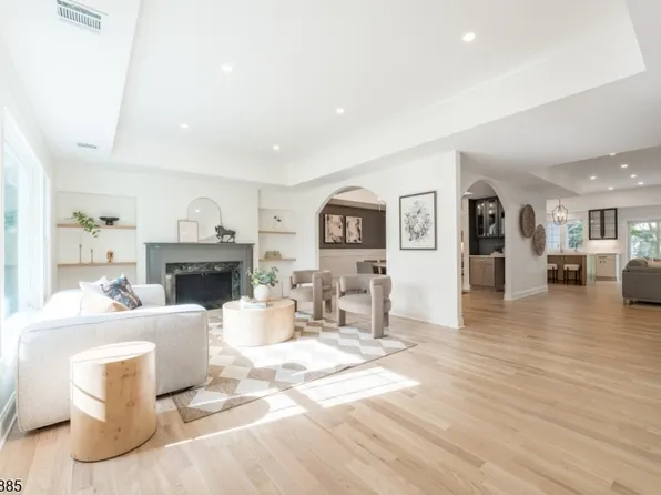 73 Highland Ave, Maplewood Twp., NJ 07040