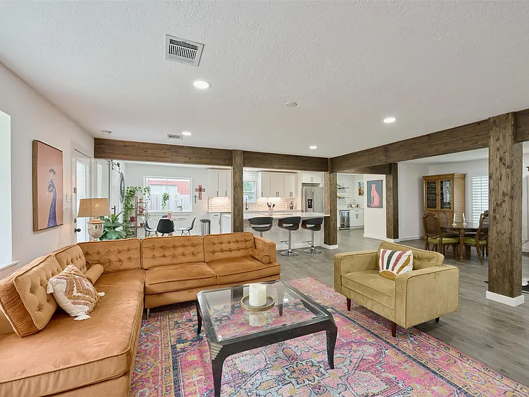 3607 Hickory Hill Ln — Photo 5