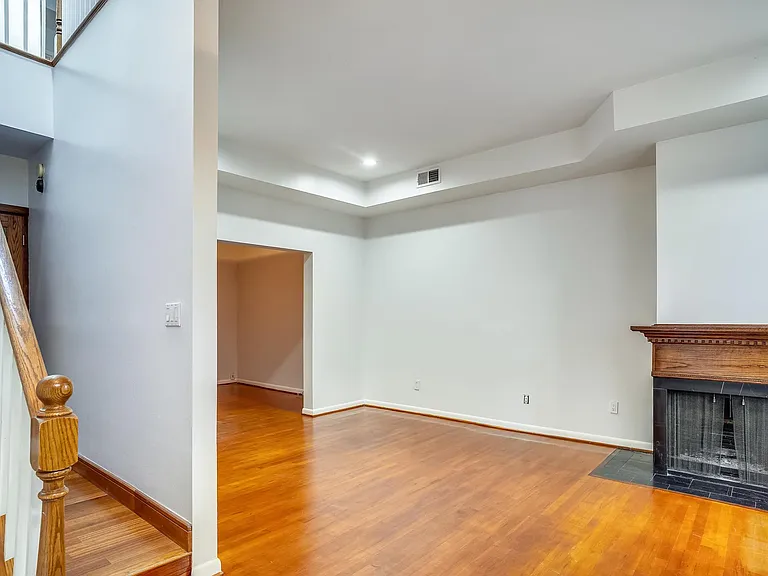 1111 Rhode Island Ave NW #A — Photo 7