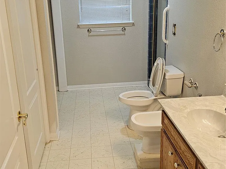 16 Brenda Ln — Photo 32