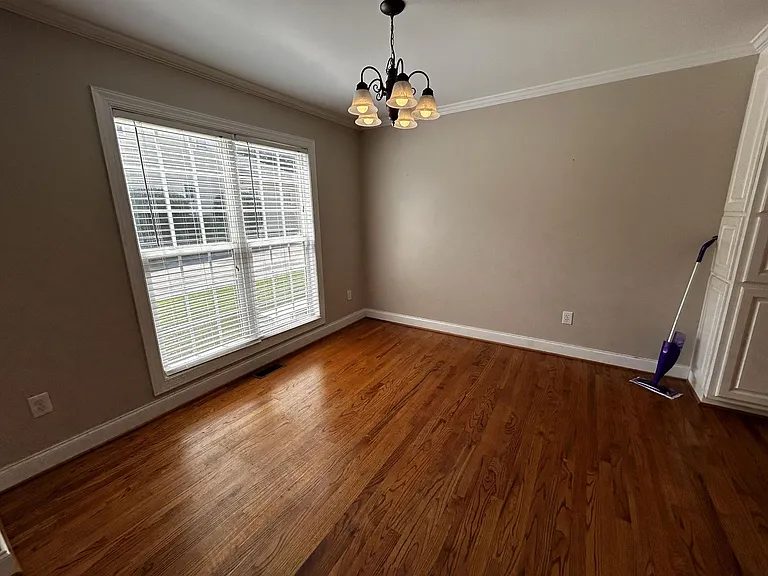 200 Village Way — Photo 10