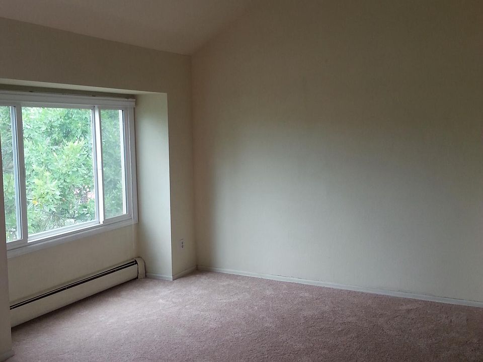 living room with vaulted ceiling