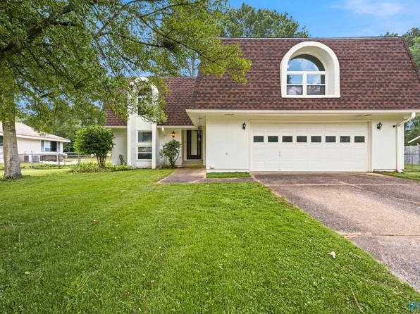 1924 Wrenwood Dr SE, Huntsville, AL 35803