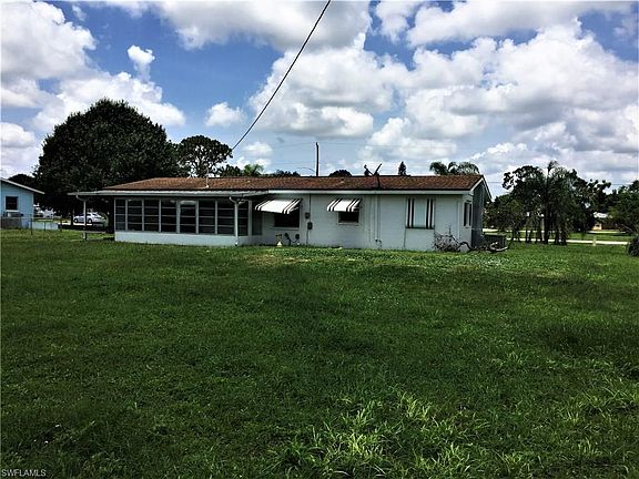 5th image of 802 Taylor Ln
