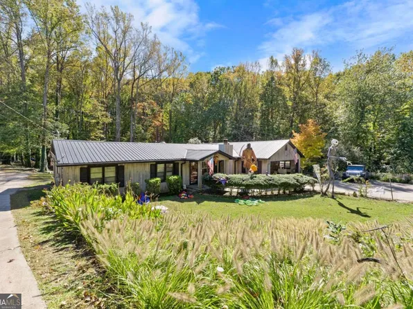 221 Shallowford Dr, Gainesville, GA 30504