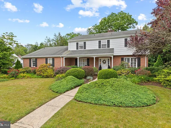 2944 Van Reed Rd, Reading, PA 19608