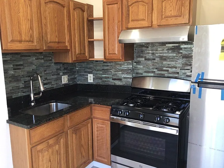 53 Arlington St #3 — Photo 2