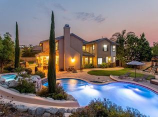 886 Hemlock Ridge Ct, Simi Valley, CA 93065