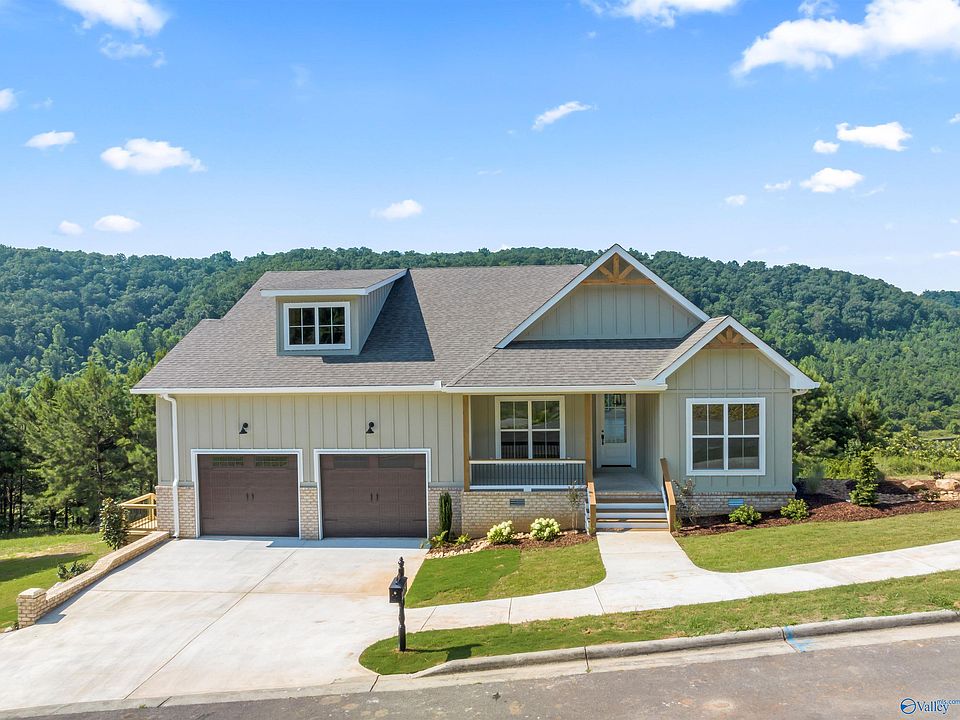 1st image of 566 N Harbor Dr