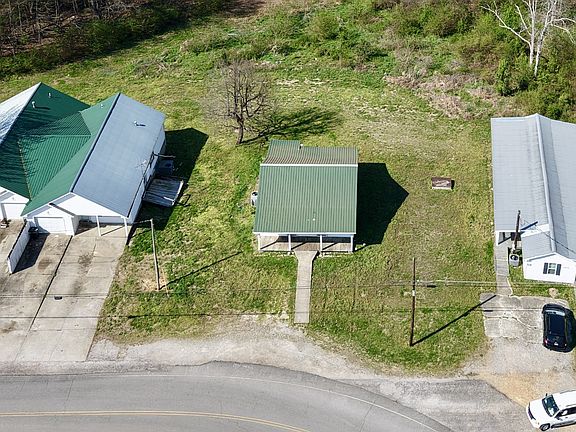 5th image of 1431 Old Charlotte Rd