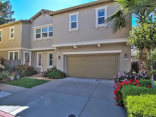 1796 Mammoth Way Photo 1