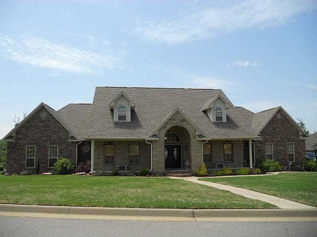 1st image of 606 Ledanna Dr