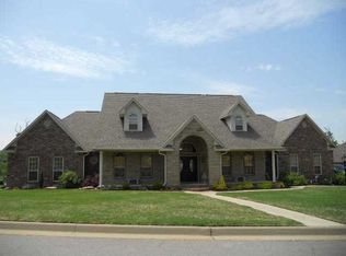 606 Ledanna Dr, Van Buren, AR 72956