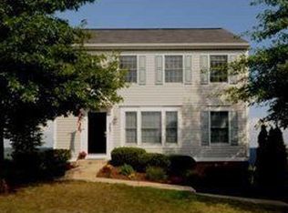 265 Randy Ln, Coraopolis, PA 15108