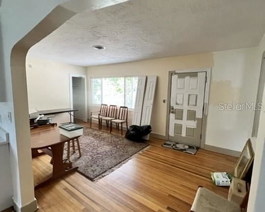 3rd image of 2114R 21st Ave N
