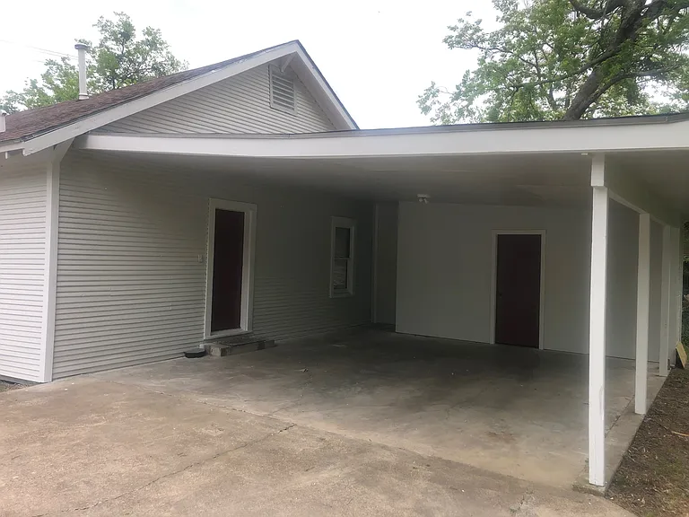 1211 Monroe St — Photo 4