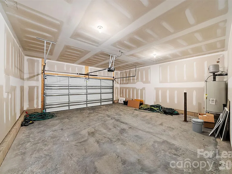 11507 Valley Oaks Ln — Photo 40