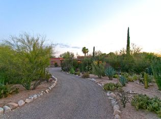 6805 N Andrea Doria Dr, Tucson, AZ 85704