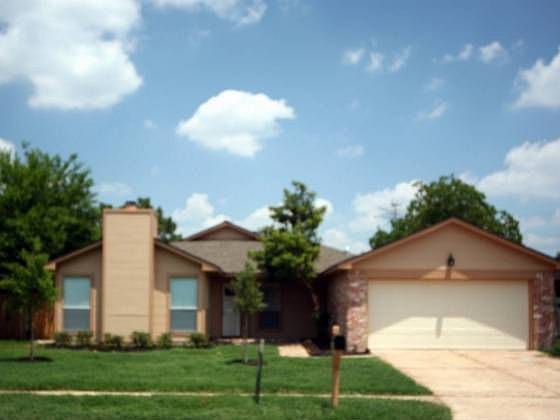 1st image of 10606 Lofty Pines Dr