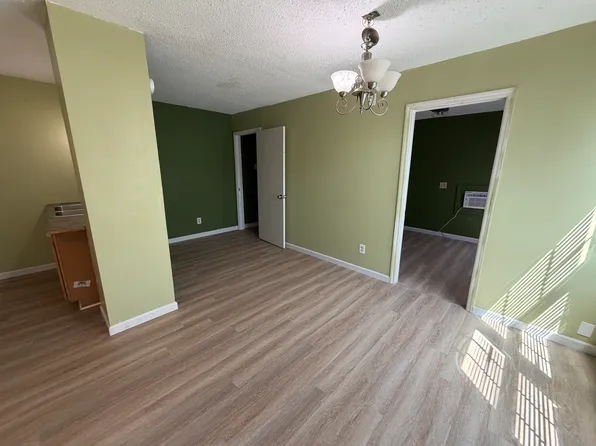 5105 N Main St #B, Columbia, SC 29203