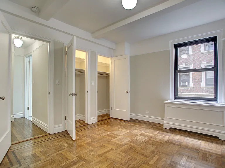 785 W End Ave #4E — Photo 4