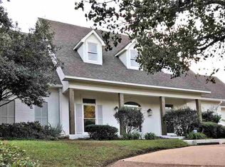 508 Lake Pointe Ln, Madison, MS 39110