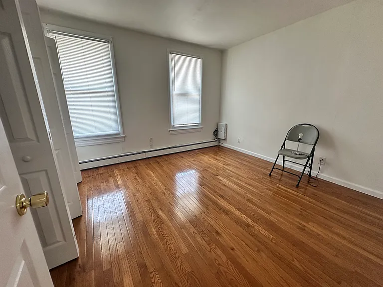 89 W 21st St #1 — Photo 6