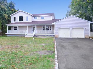 475 Rambler Rd, Southold, NY 11971