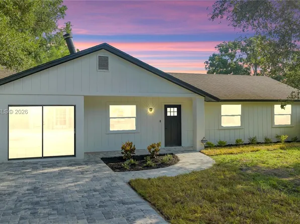 5147 Lake Nina Dr, Orlando, FL 32810