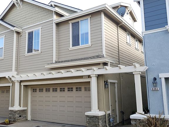 3rd image of 6356 Gatwick Ct