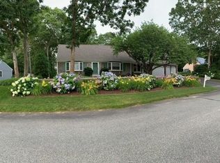 160 Seth Goodspeeds Way, Barnstable, MA 02630