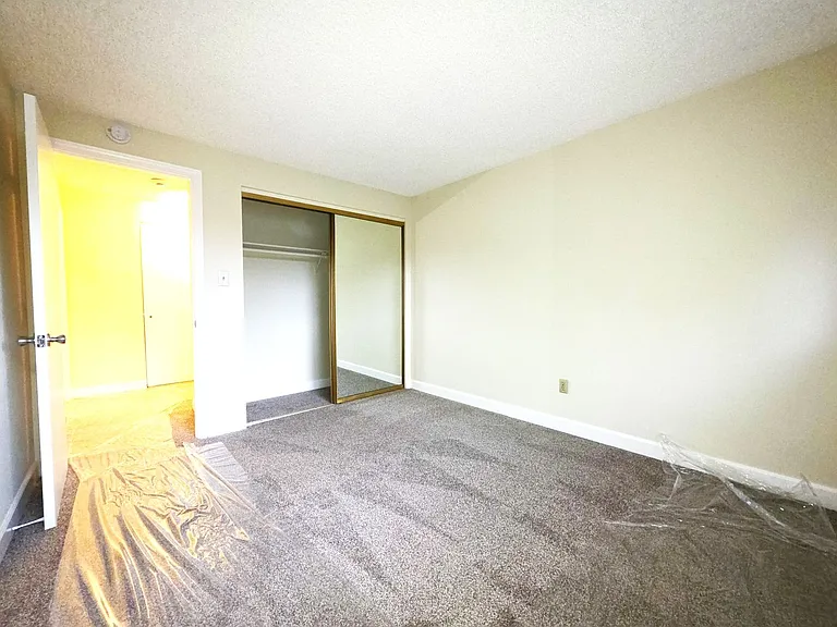 1747 London Cir — Photo 15