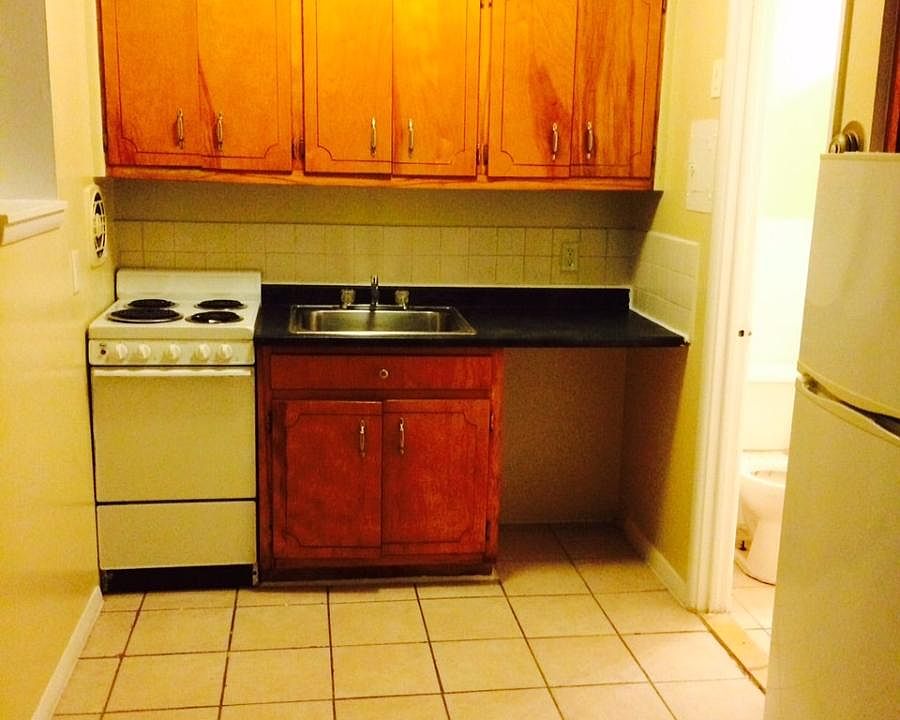 1st image of 154 Fountain St #1C1