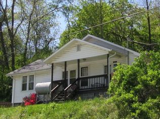 217 Elm St, Spruce Pine, NC 28777